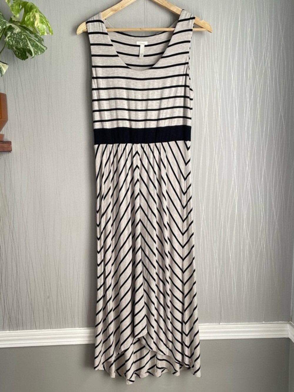 Sleeveless Black and Cream Striped Maxi Dress